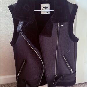 Zara Black Faux Shearling Vest